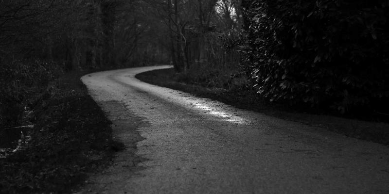 义乌物流专线网络深度解析：中东、非洲新兴市场门到门解决方案与专业师资服务赋能