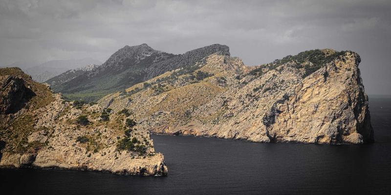 从义乌日用百货出海看国际竞争新路径：师资派遣与教育培训的关键作用
